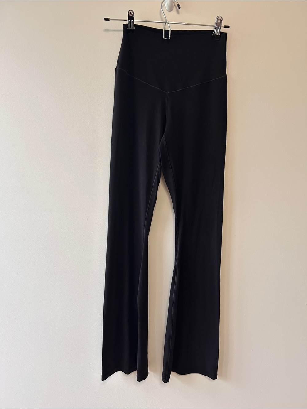 OFFLINE Aerie Women’s Size Medium Black Real Me Xtra High Rise Bootcut Legging